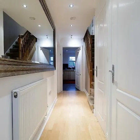 Valentino House Apartment